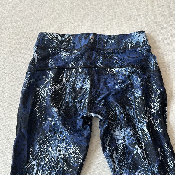 HPE Human Performance Engineering leggings - Barry’s branded - Picture 3 of 4